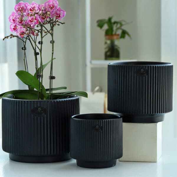 O1CN013ovvfW1OOogwjkusp_!!2218001661696-0-cib 【Nordic Minimalist】European Modern Minimalist Creative Ceramic Flower Pot 【北欧极简】欧式现代简约创意陶瓷花盆 JW7450000