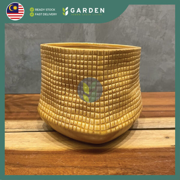 【Nordic Minimalist】European Modern Minimalist Creative Ceramic Flower Pot 【北欧极简】欧式现代简约创意陶瓷花盆 GF319-63